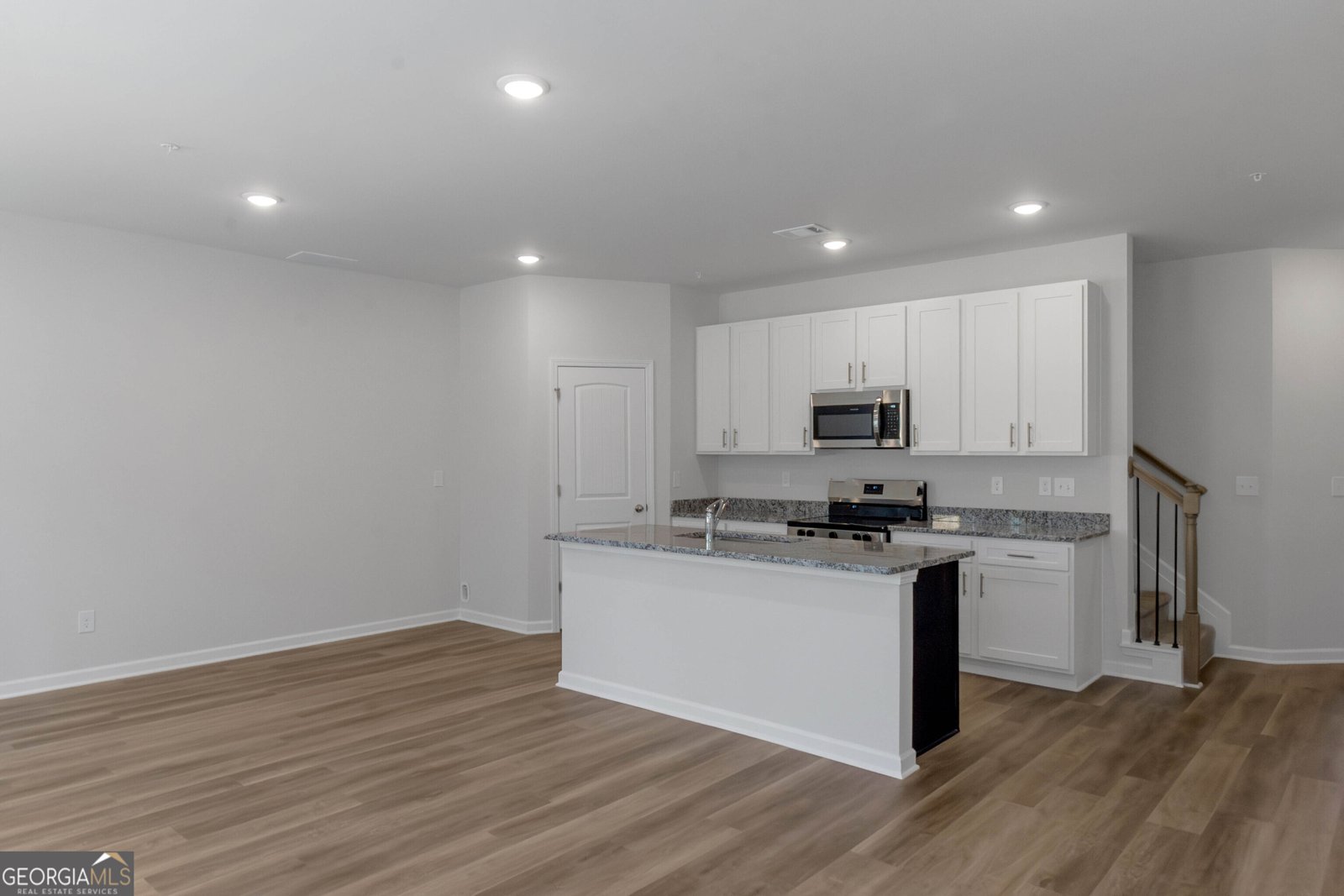 5436 Biltmore Drive Atlanta - Photo 6