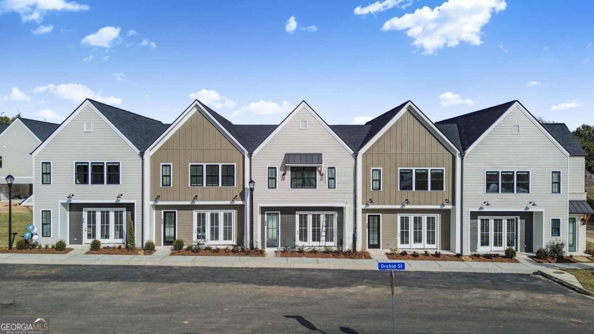 53 Peony Street Braselton - Photo 1