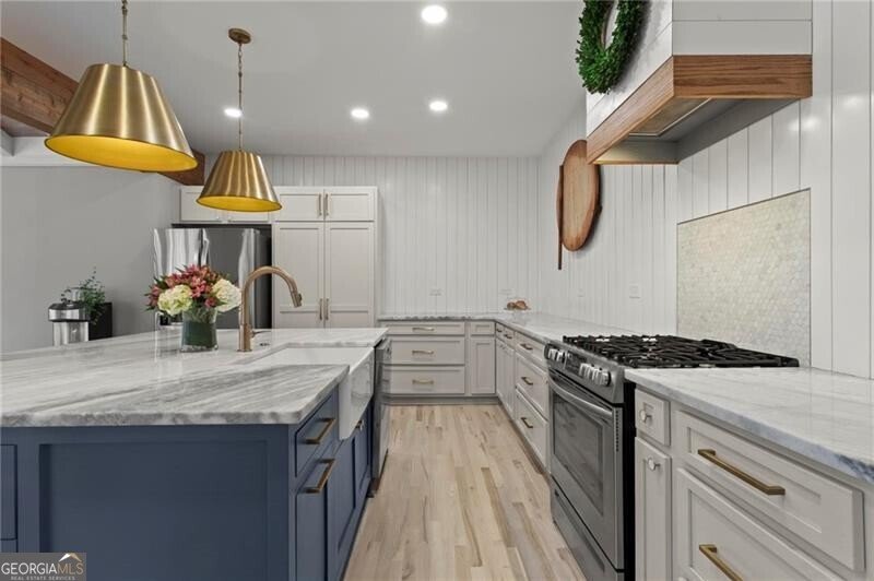 597 Wisteria Drive Woodstock - Photo 8