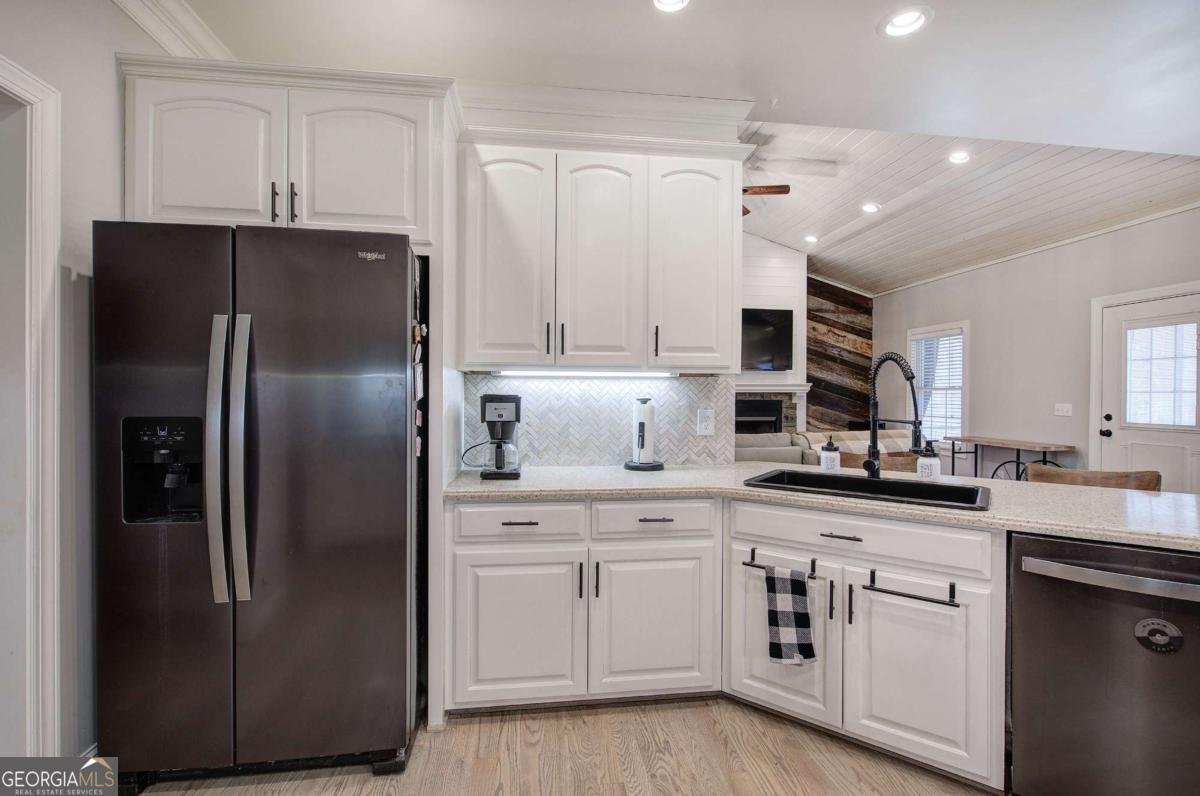 1005 Harmony Road Silver Creek - Photo 18