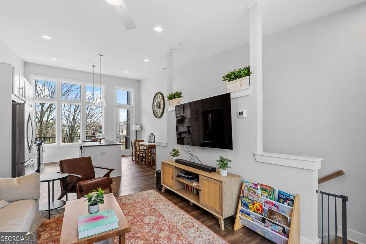 967 Lang Way Atlanta - Photo 6