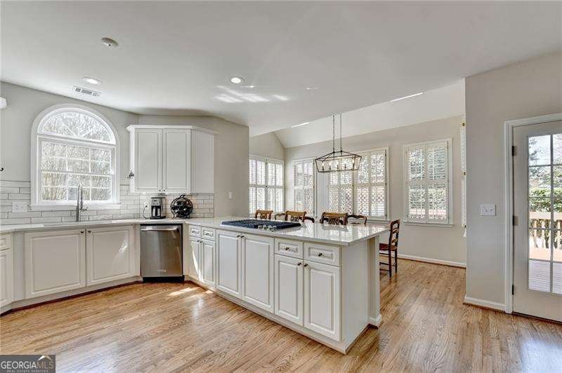 10330 Groomsbridge Road Johns Creek - Photo 24