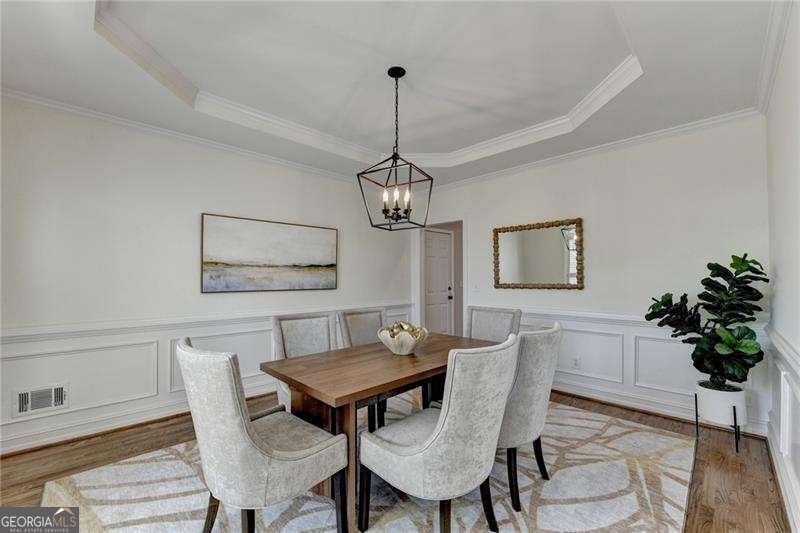 10330 Groomsbridge Road Johns Creek - Photo 7