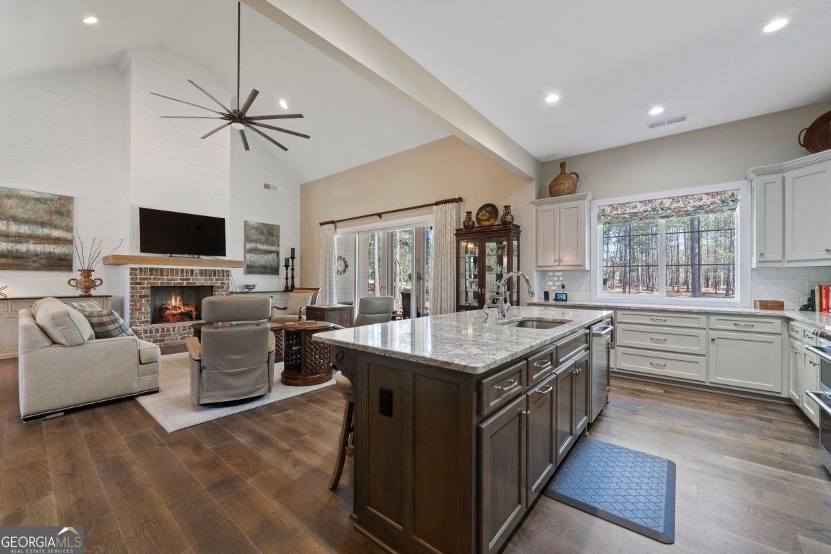 1240 Winged Foot Drive Greensboro - Photo 17