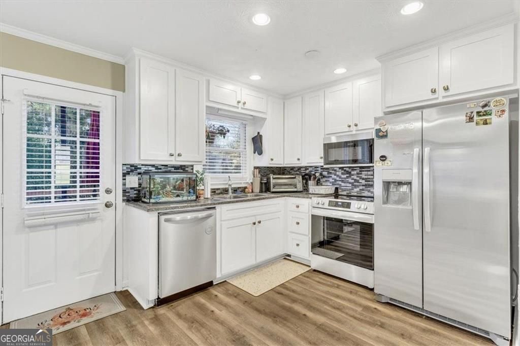 450 Valley Woods Circle Conyers - Photo 9