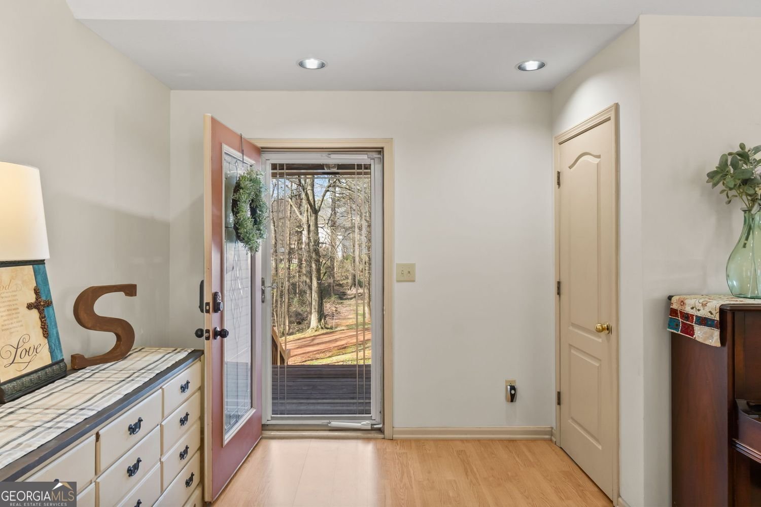 4984 Poplar Springs Circle Gainesville - Photo 16