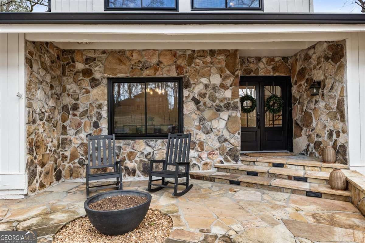 2415 Roxburgh Drive Roswell - Photo 6