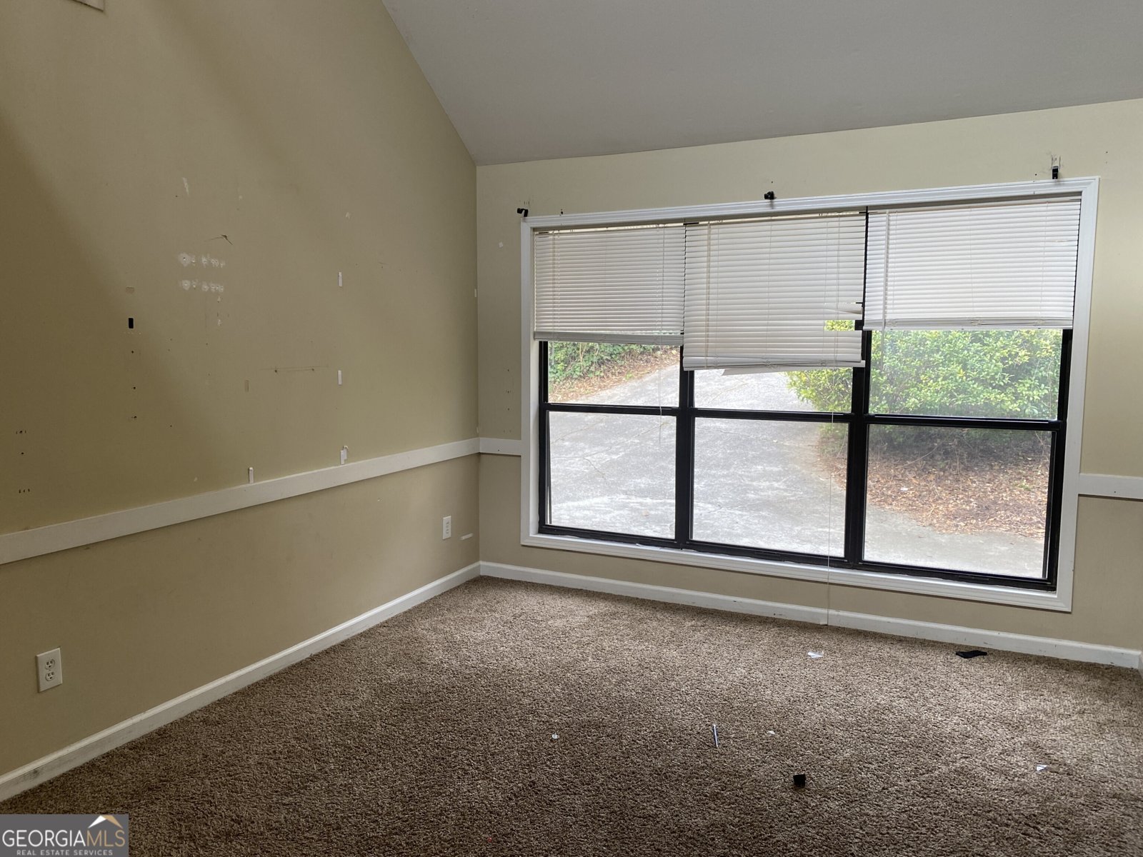 3958 Cotswold Drive Lilburn - Photo 10