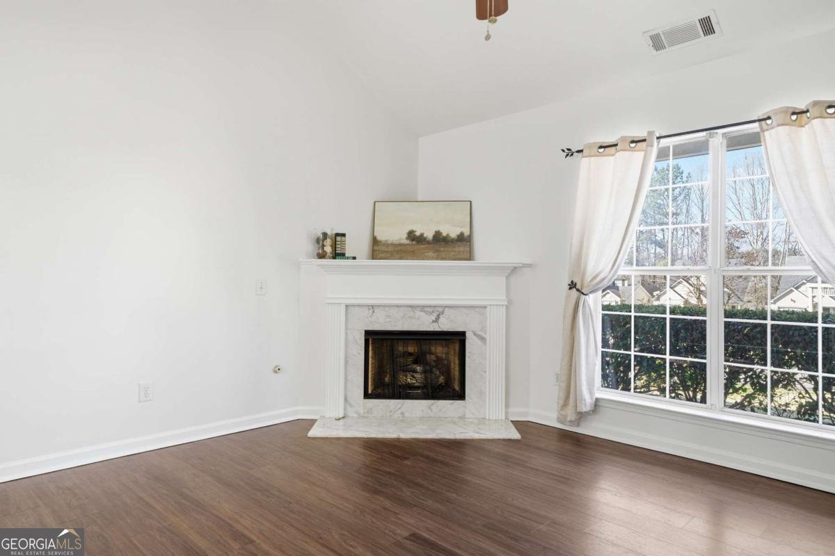 239 Woodland Way Canton - Photo 10