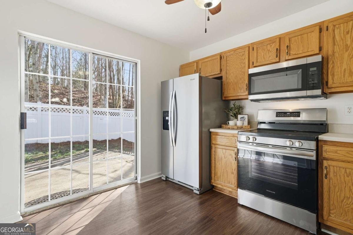 239 Woodland Way Canton - Photo 16