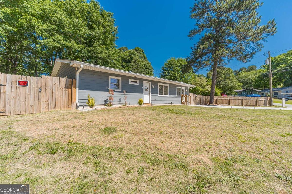 2390 Brackett Road Marietta - Photo 29