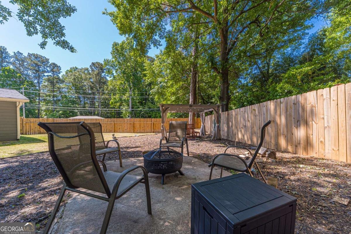 2390 Brackett Road Marietta - Photo 40