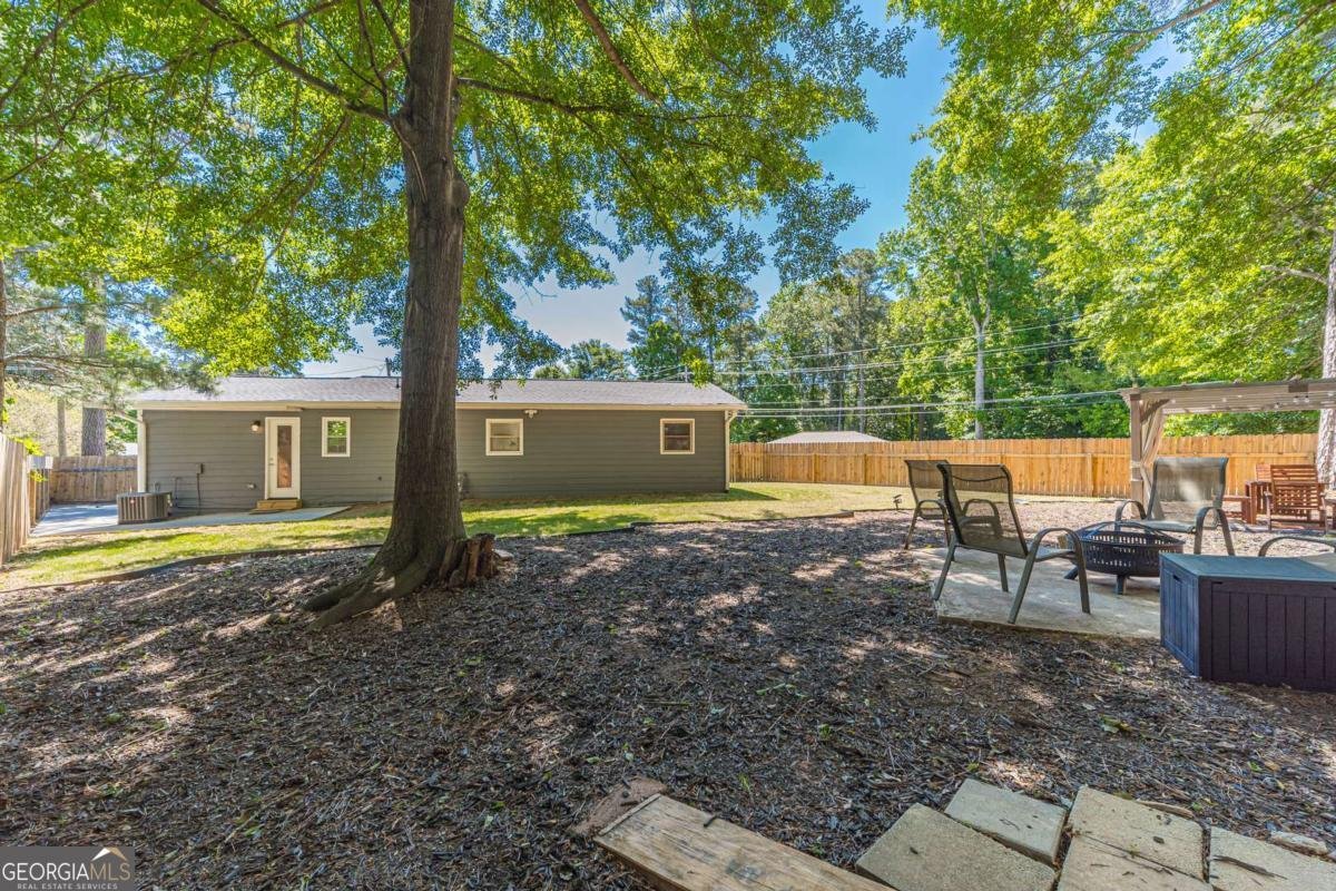 2390 Brackett Road Marietta - Photo 42