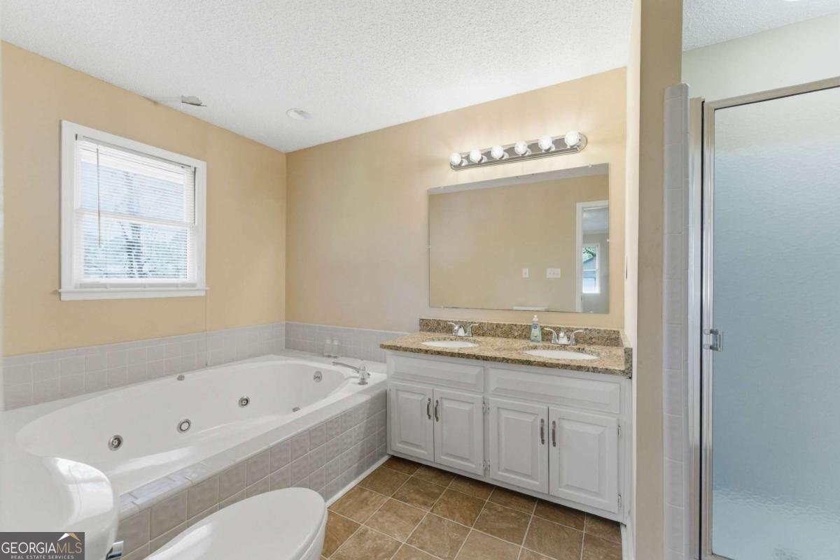 8049 Autumn Woods Drive Jonesboro - Photo 15