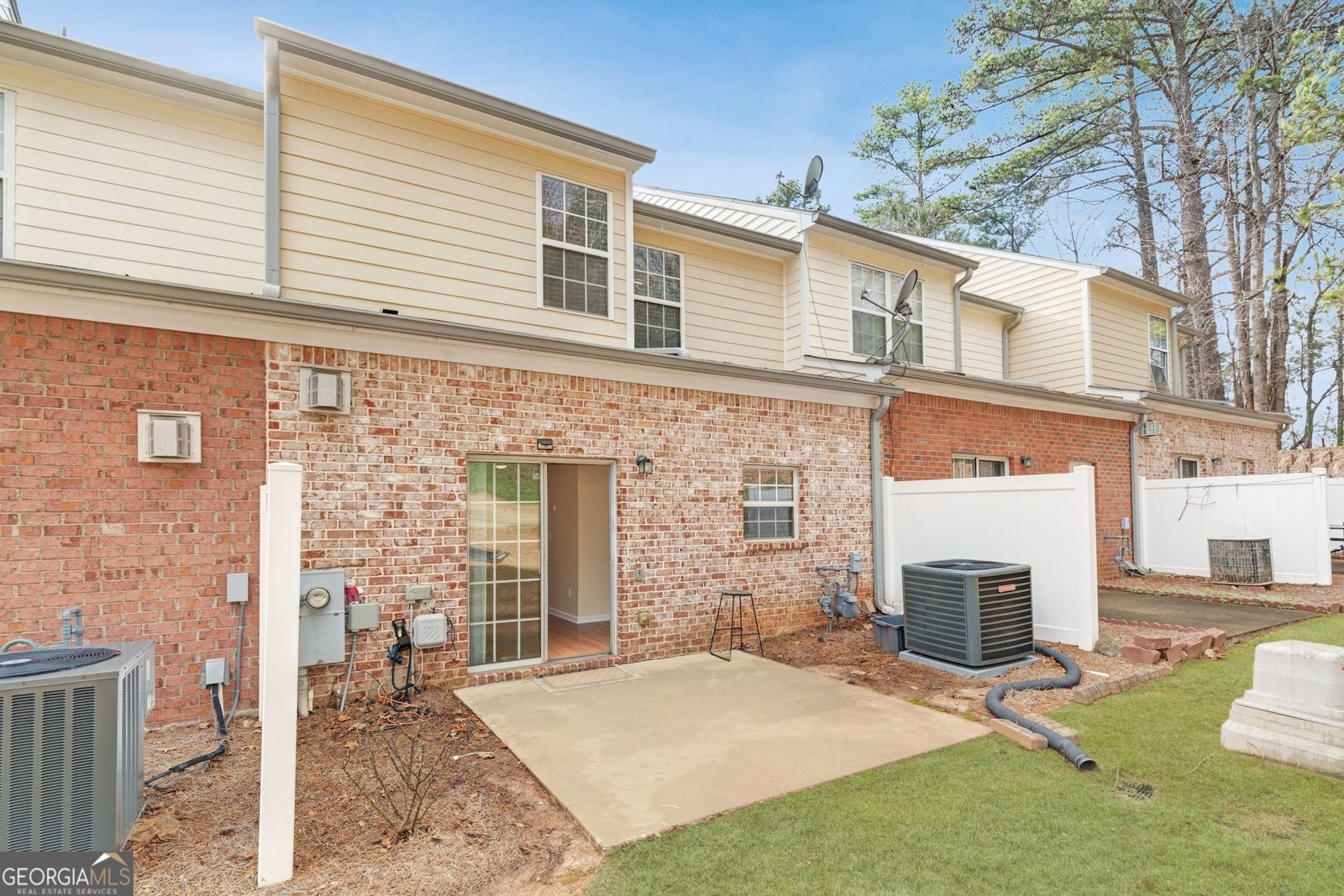1102 Pleasant Oaks Court Lawrenceville - Photo 37