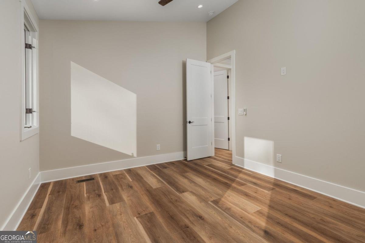 1280 Kimbrough Drive White Plains - Photo 27