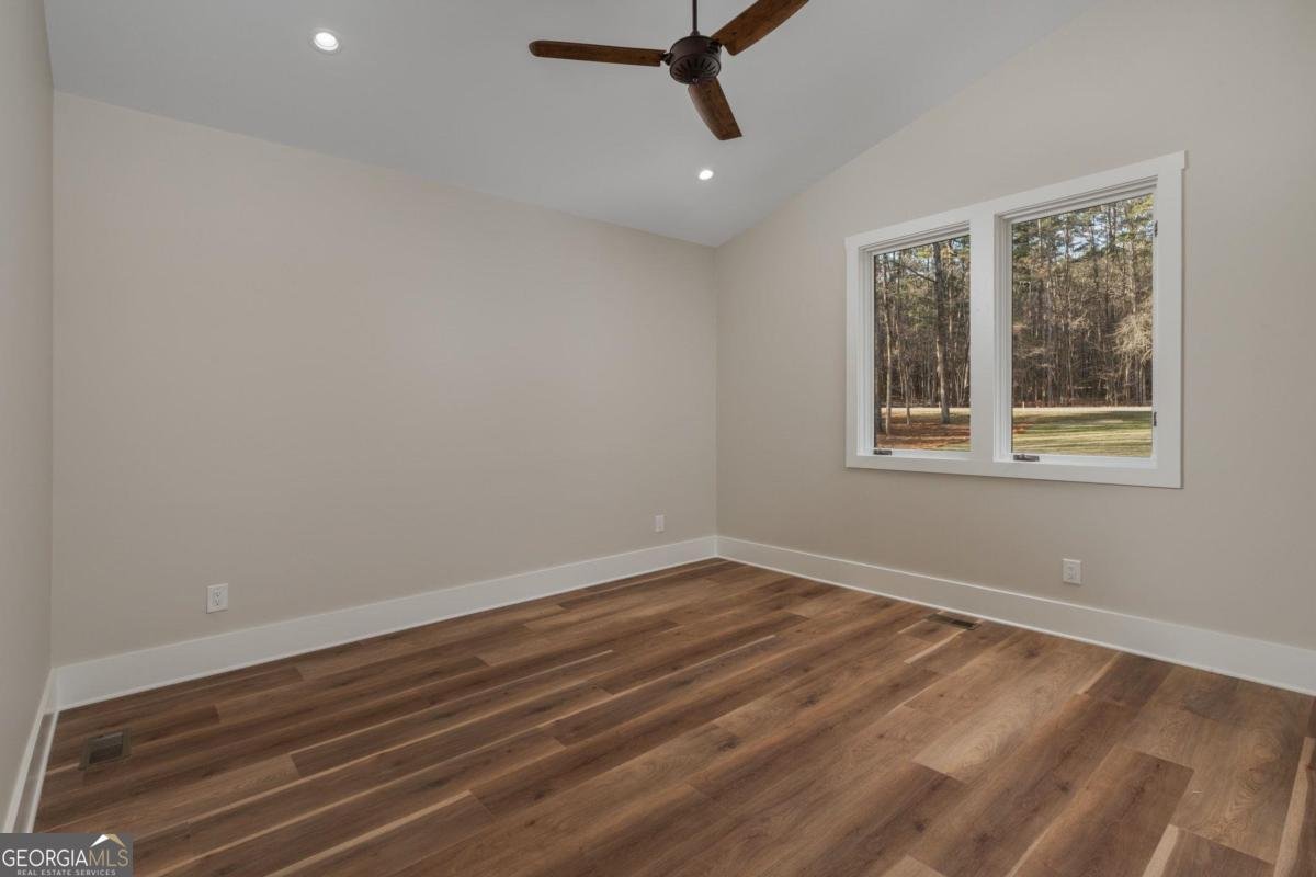 1280 Kimbrough Drive White Plains - Photo 31