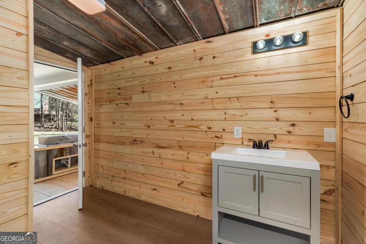 1280 Kimbrough Drive White Plains - Photo 44