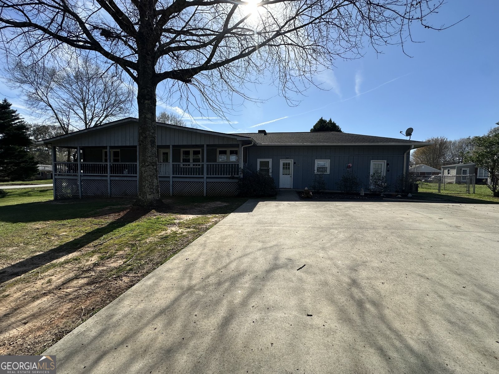 560 Lee Byrd Road Loganville - Photo 1