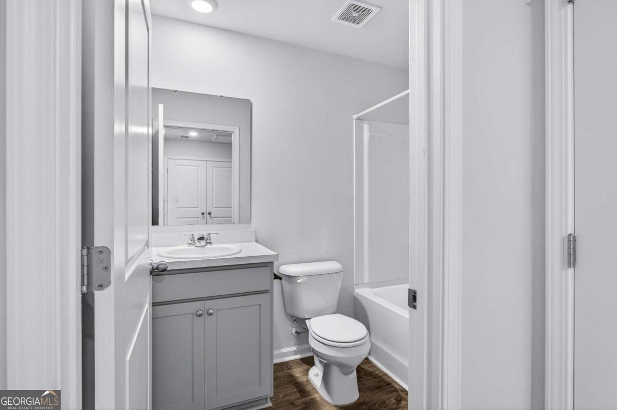 215 Coneflower Road Bloomingdale - Photo 27