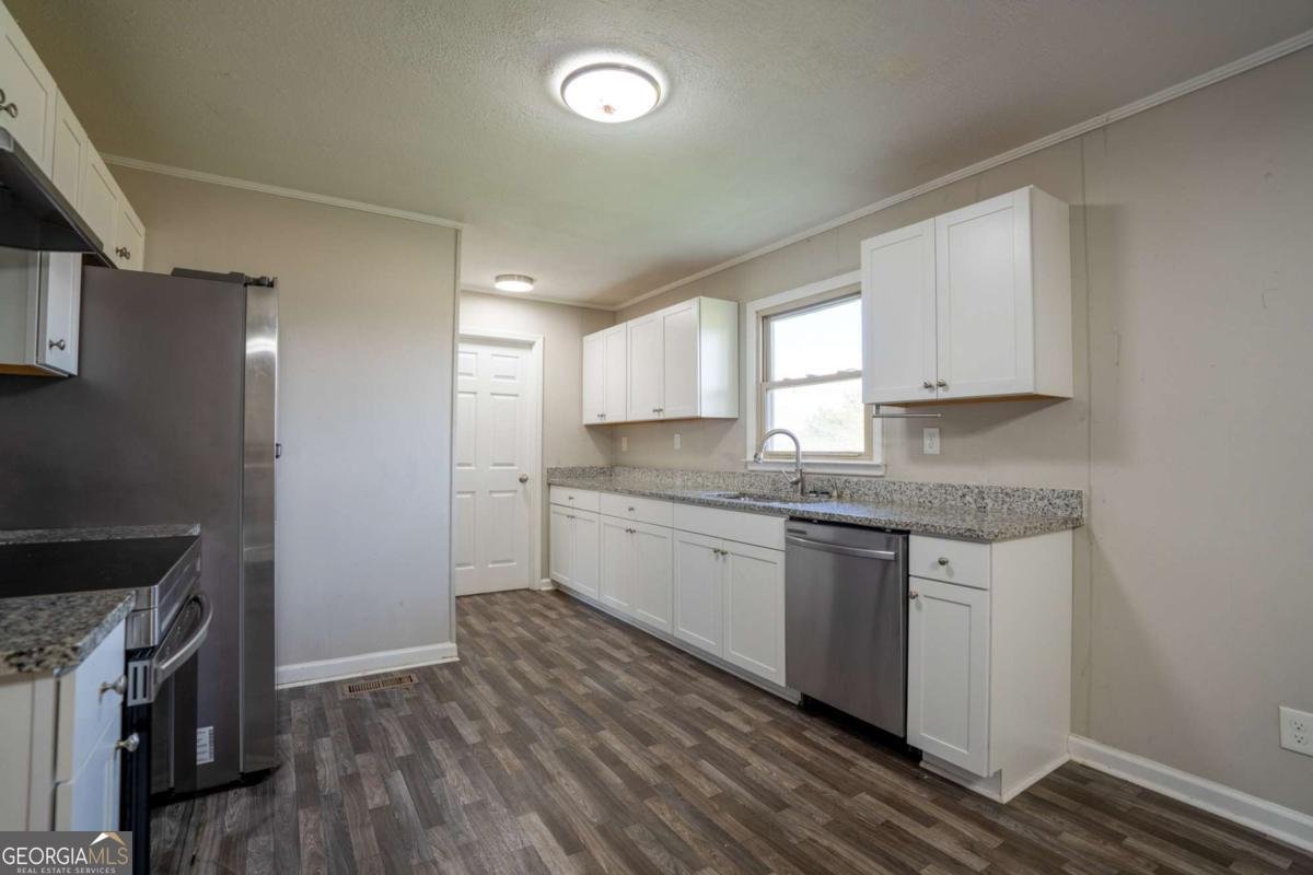 7353 HIGHWAY 114 Lyerly - Photo 33