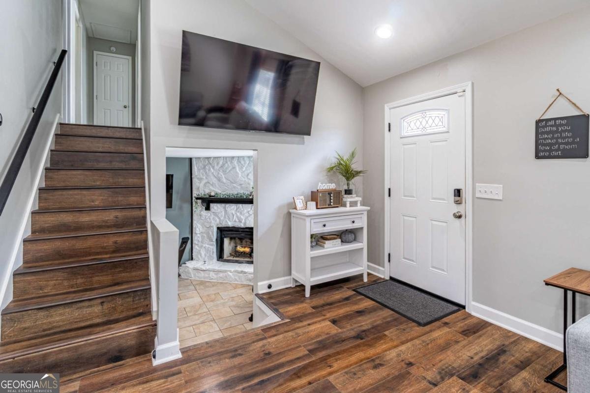 427 Arbour Run Suwanee - Photo 8