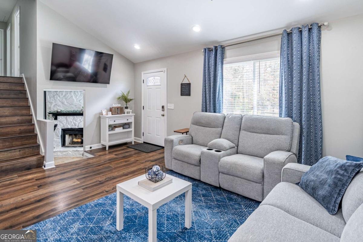 427 Arbour Run Suwanee - Photo 9