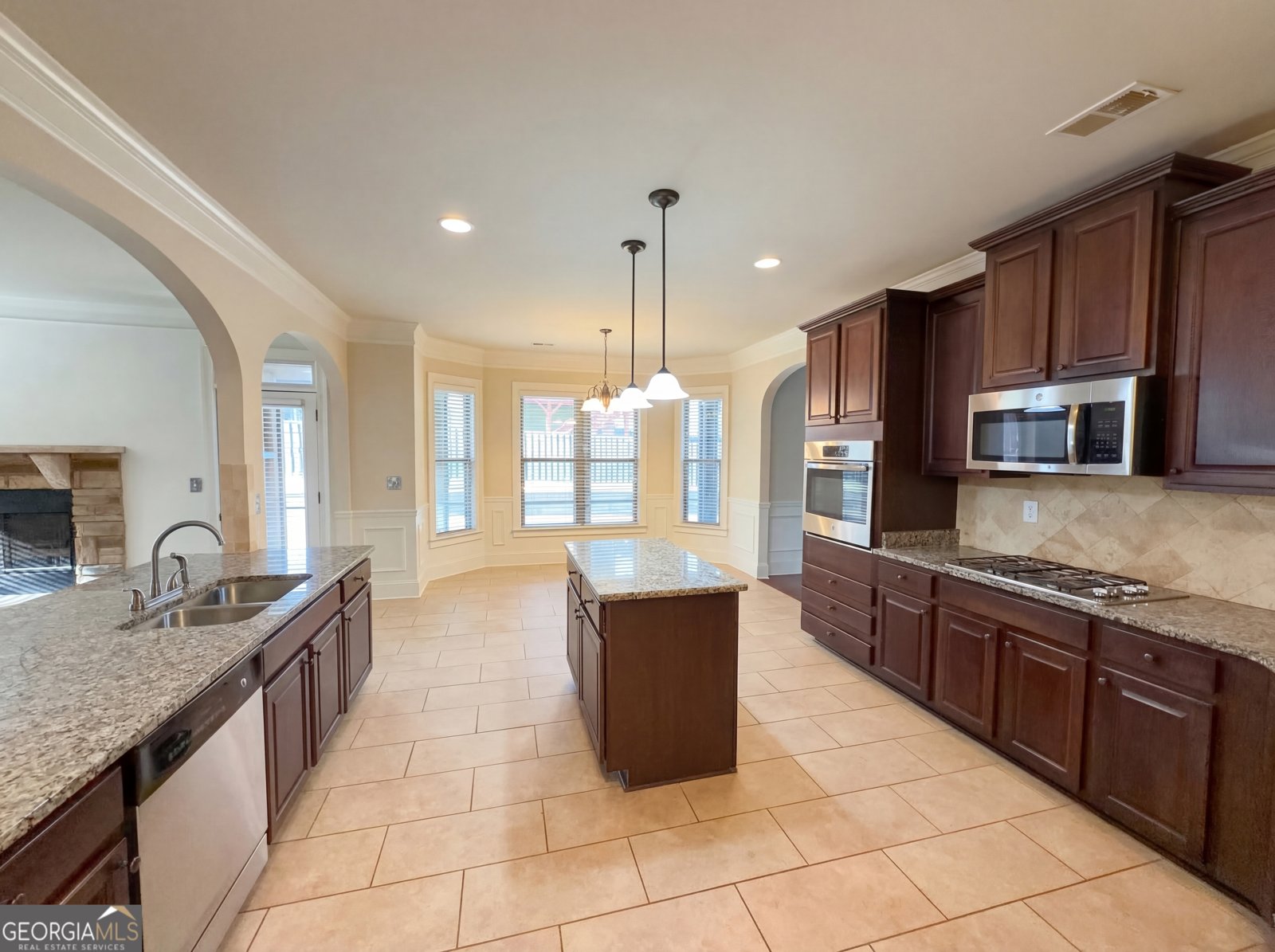 411 Little Carter Cove Loganville - Photo 10