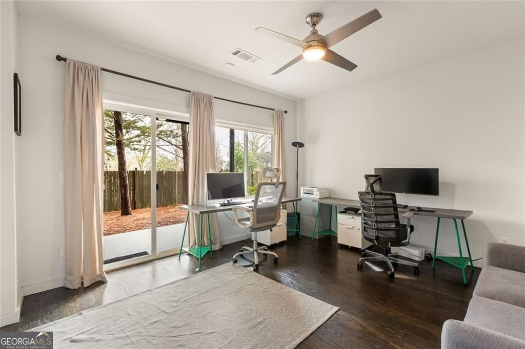 1310 Axis Circle Atlanta - Photo 33