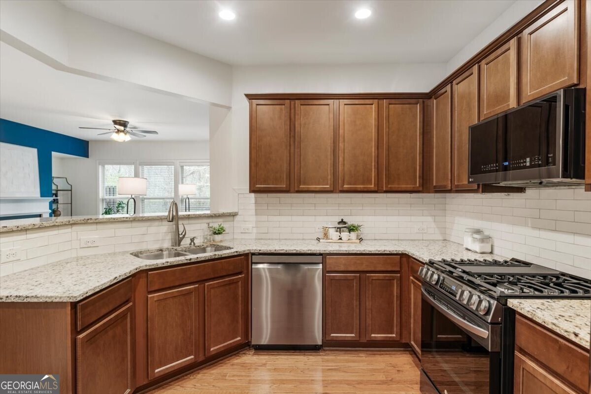 4160 Cedar Bridge Walk Suwanee - Photo 14