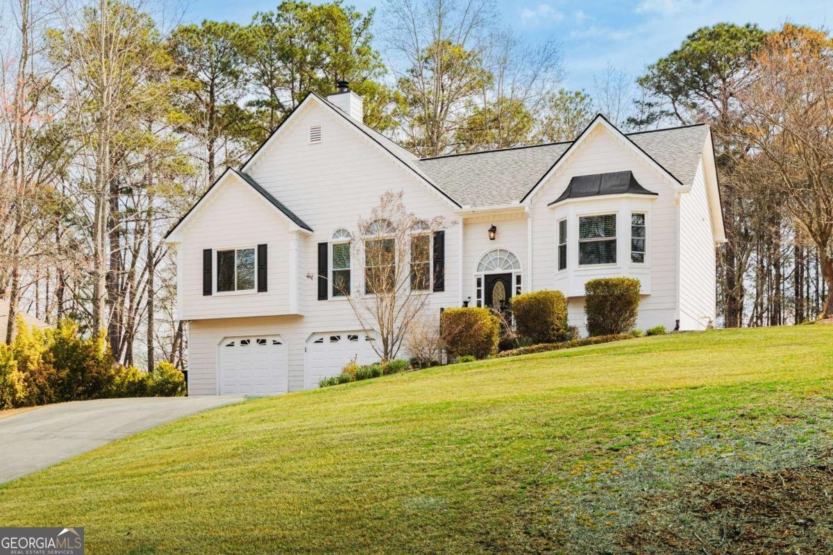 413 Etowah Valley Way Woodstock - Photo 1