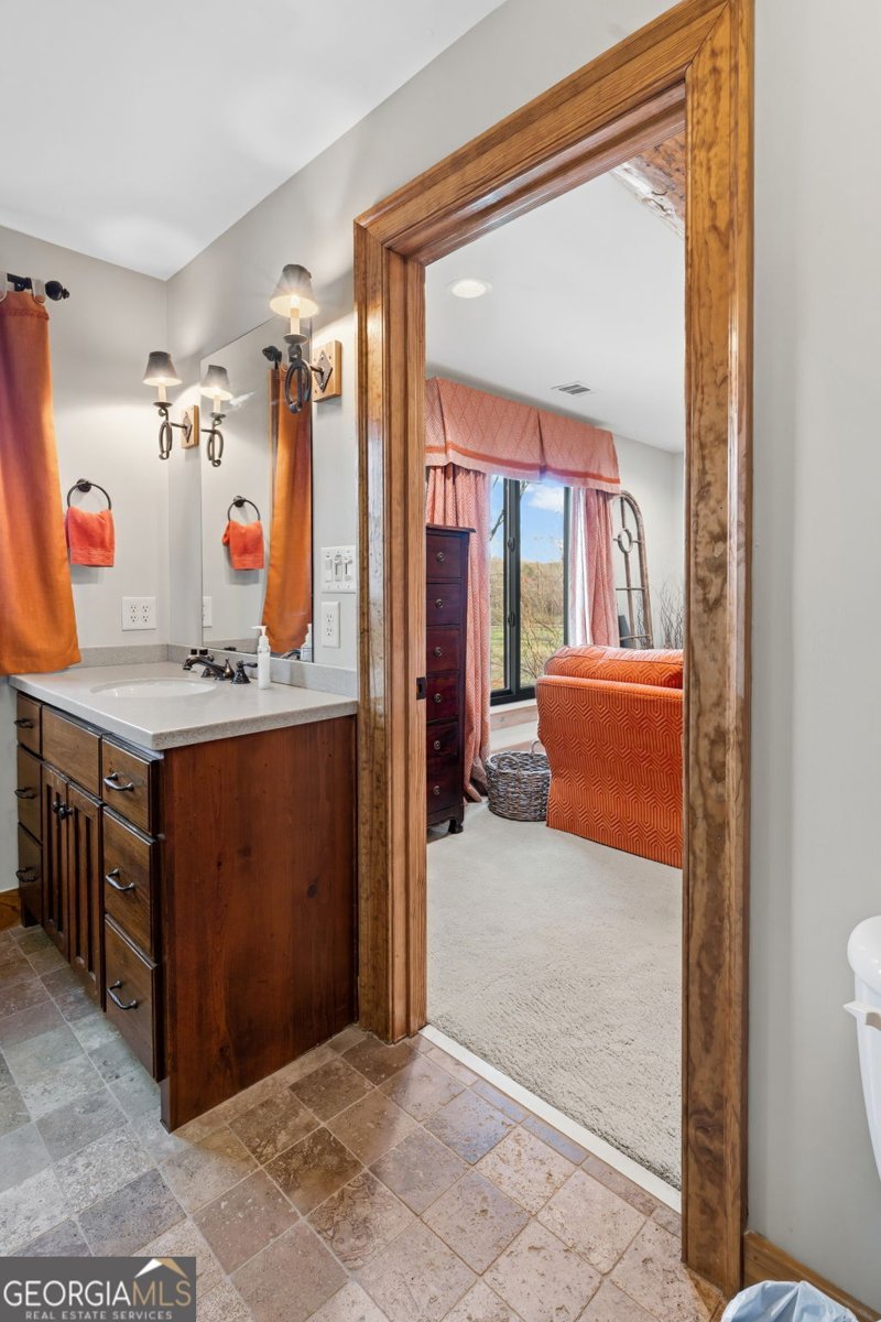 685 North McDonough Road Griffin - Photo 32