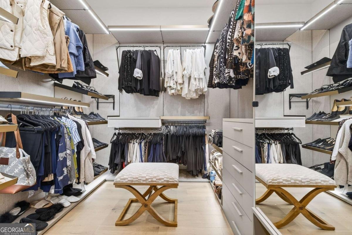 2425 Peachtree Road Atlanta - Photo 41