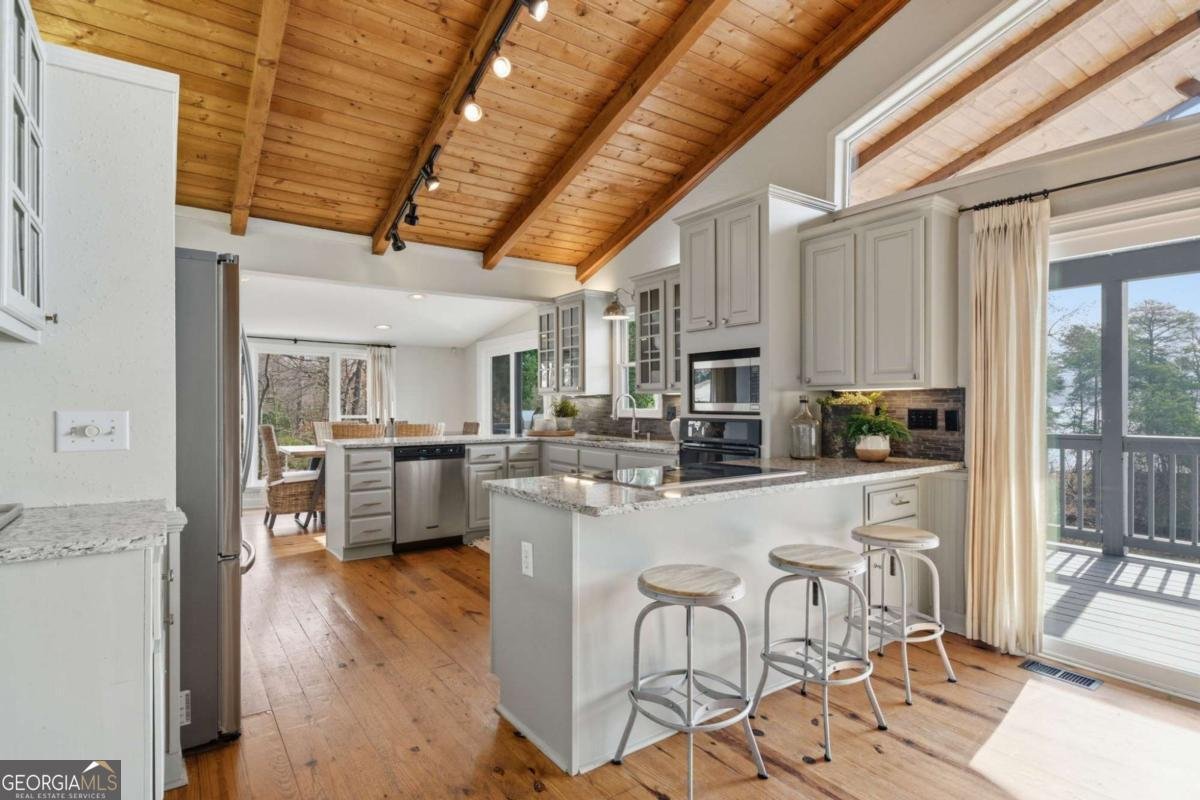 4255 Sinclair Shores Road Cumming - Photo 7