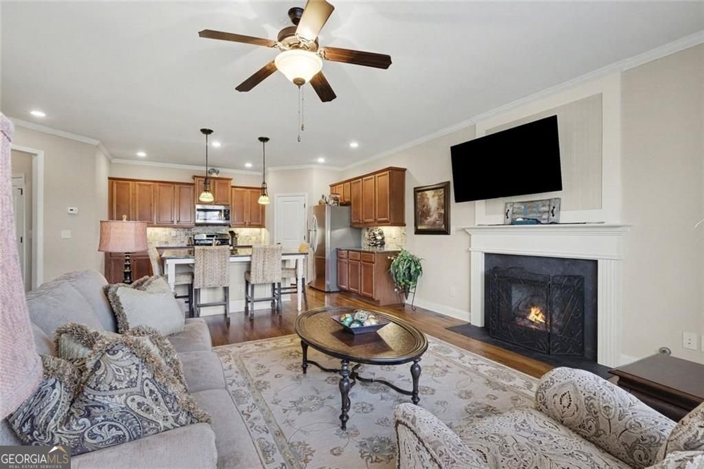 8245 Scuffle Bridge Lane Cumming - Photo 6