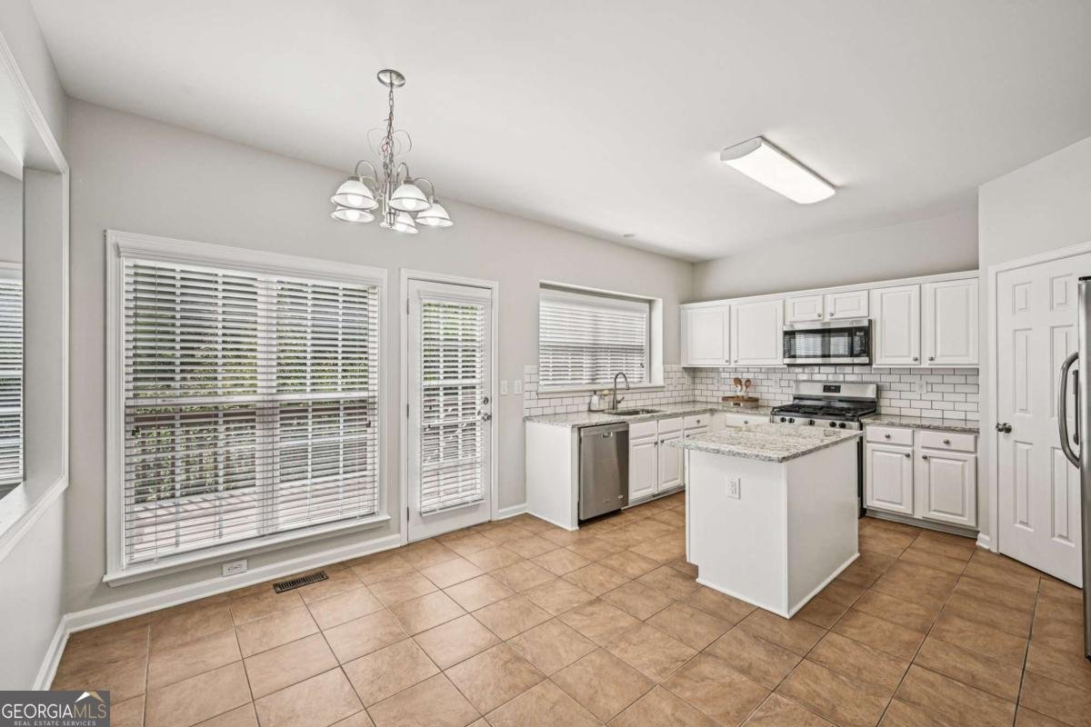 487 Skiles Court Suwanee - Photo 15