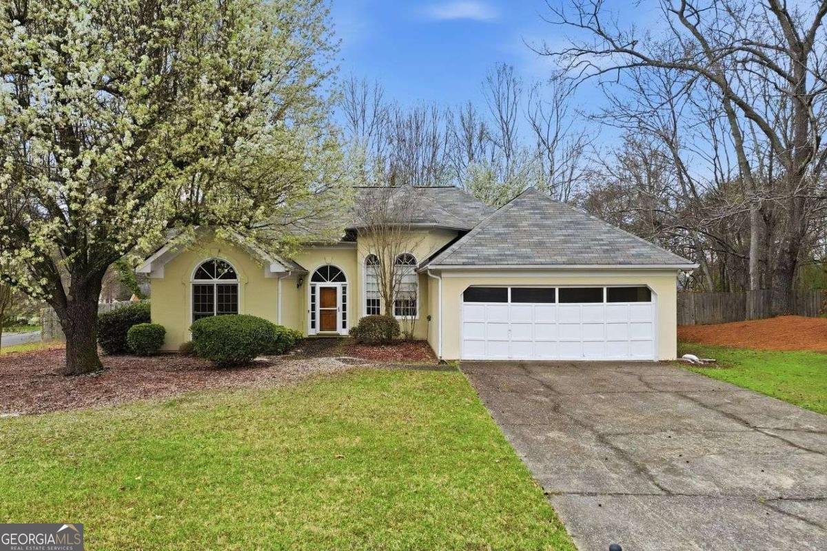 1243 Wynford Woods Marietta - Photo 1