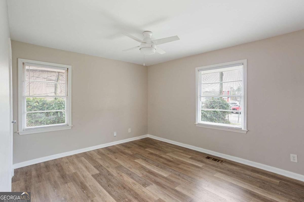 1077 Curtis Drive Forest Park - Photo 14