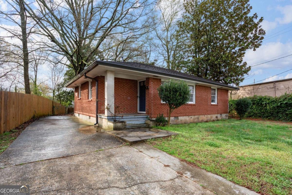 1077 Curtis Drive Forest Park - Photo 8