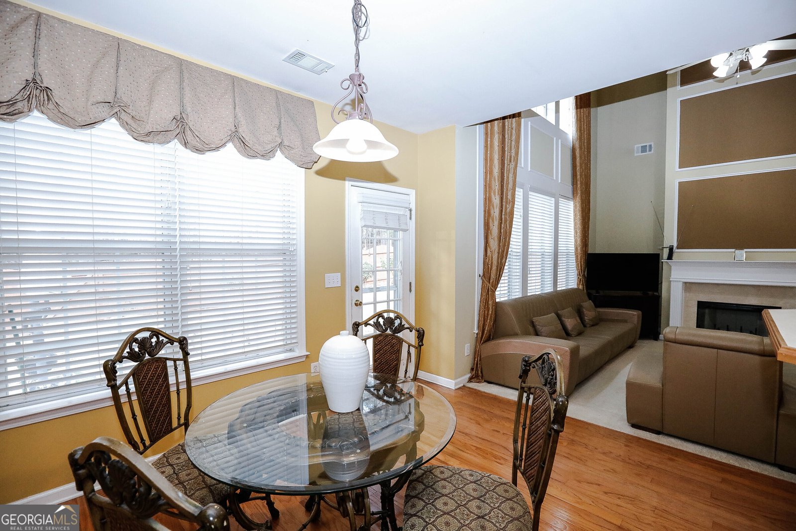 4026 Kingsley Park Court Peachtree Corners - Photo 11