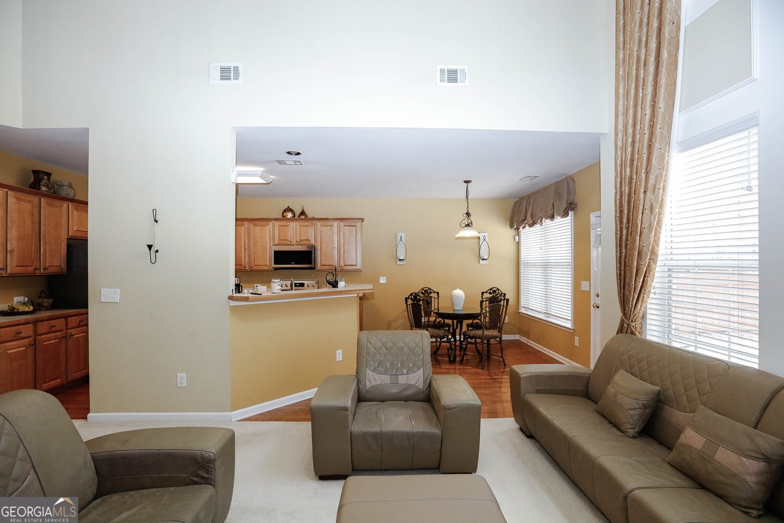 4026 Kingsley Park Court Peachtree Corners - Photo 8