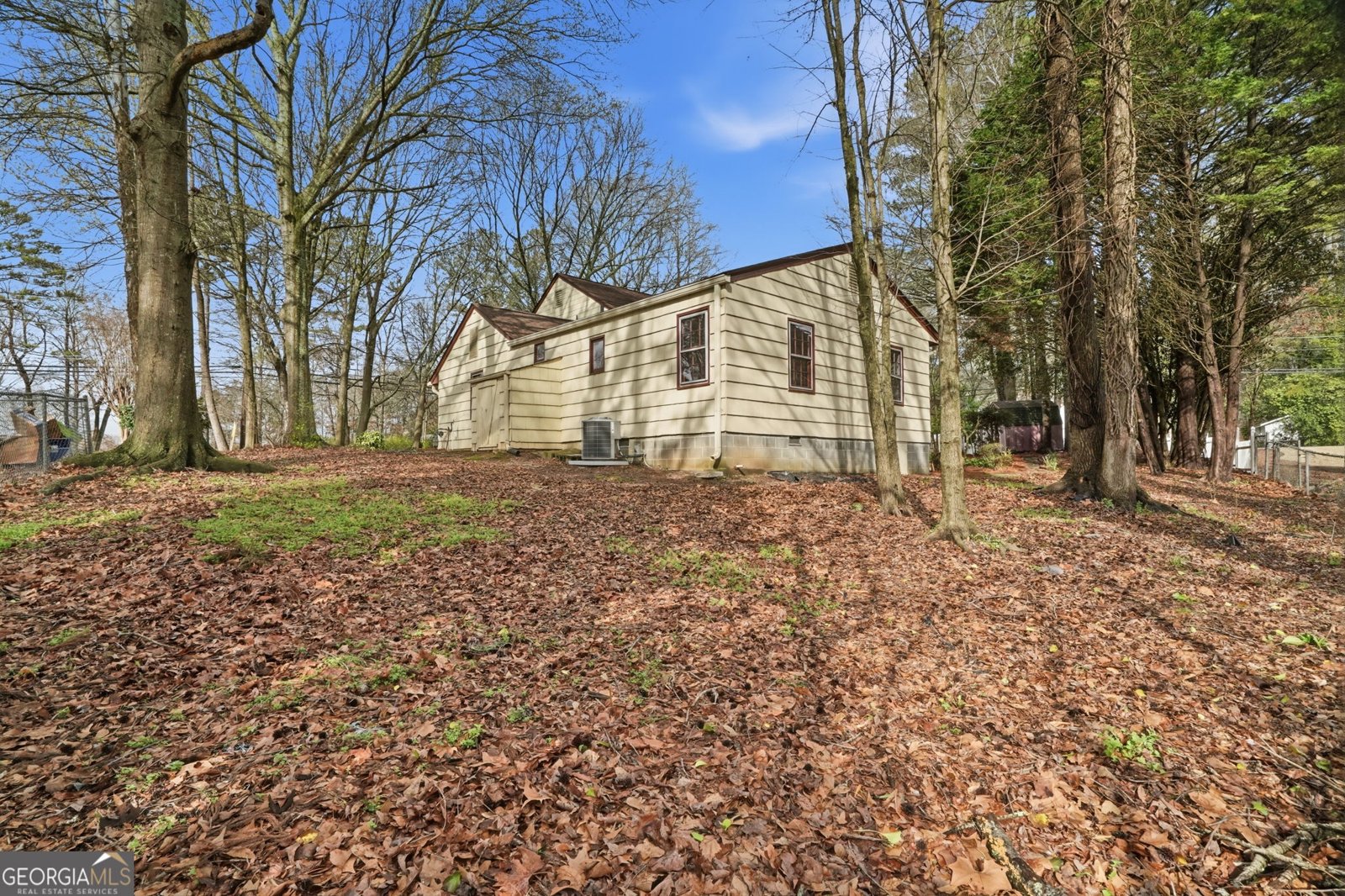 2833 Sumac Drive Dunwoody - Photo 34