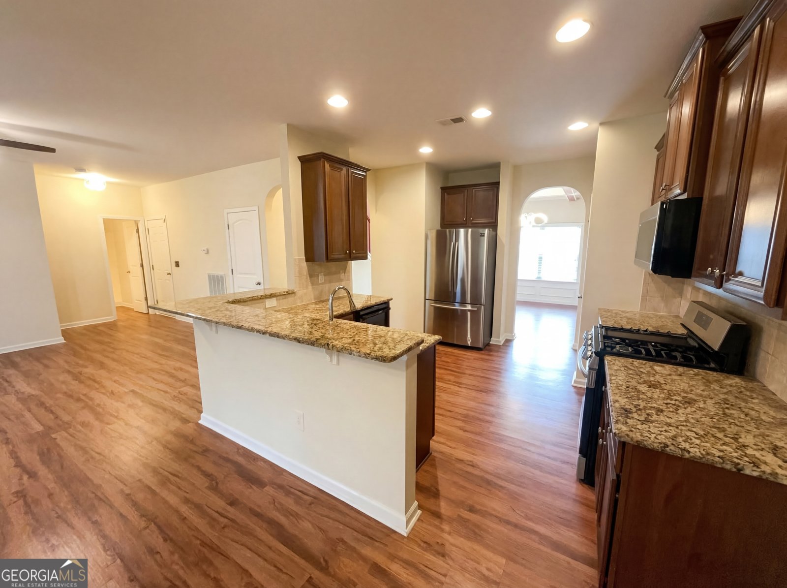 7737 Sylvaner Lane South Fulton - Photo 9