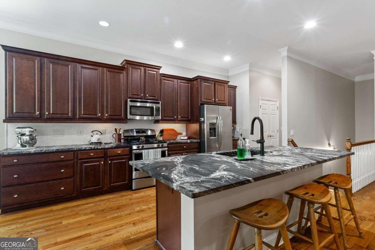 324 Shade Tree Circle Woodstock - Photo 11