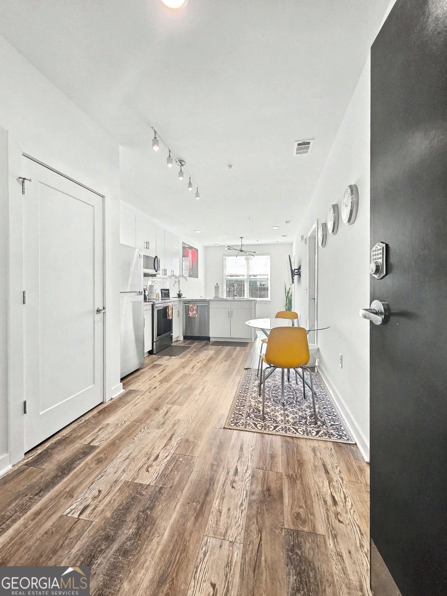 525 Parkway Drive Atlanta - Photo 6