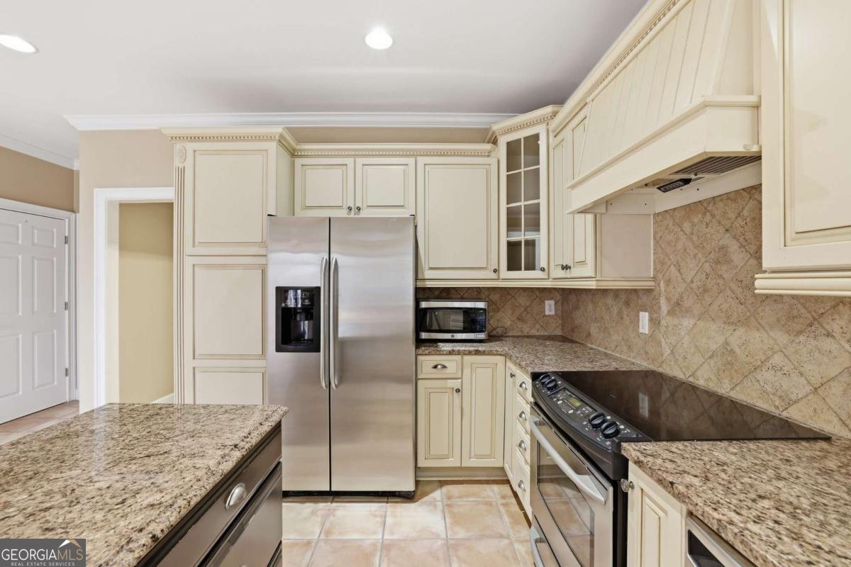 1031 Waterford Court Watkinsville - Photo 11