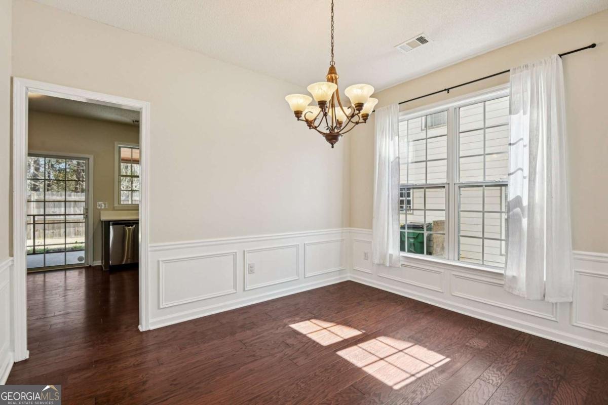 120 Wallnut Hall Circle Woodstock - Photo 13