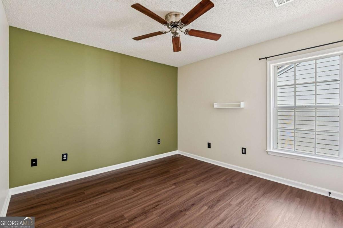 120 Wallnut Hall Circle Woodstock - Photo 24