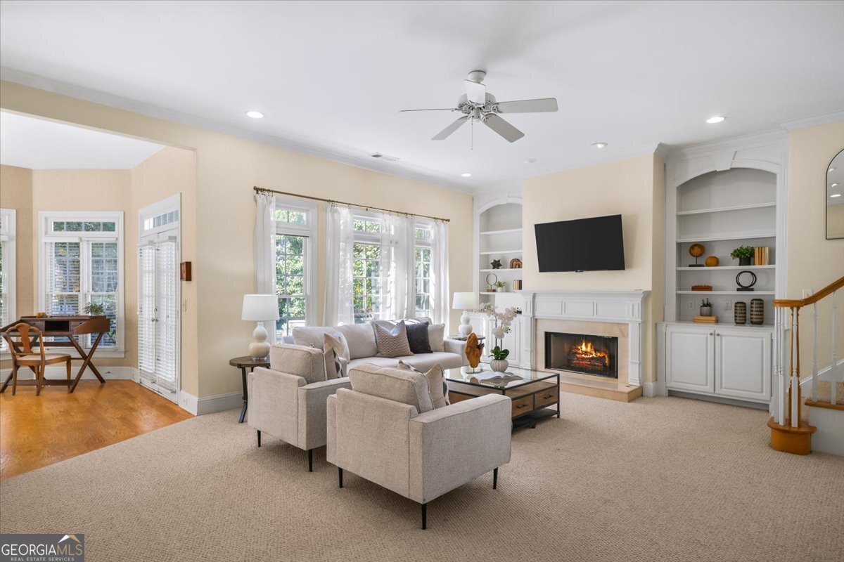 300 Nell Court Sandy Springs - Photo 10