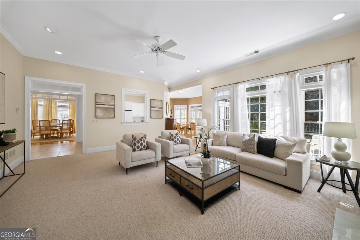 300 Nell Court Sandy Springs - Photo 11